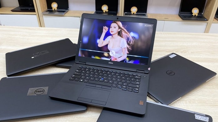 thuê laptop hcm