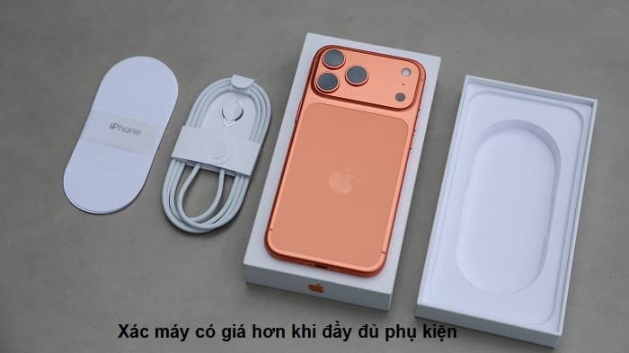 Xác iPhone iCloud còn đủ phụ kiện